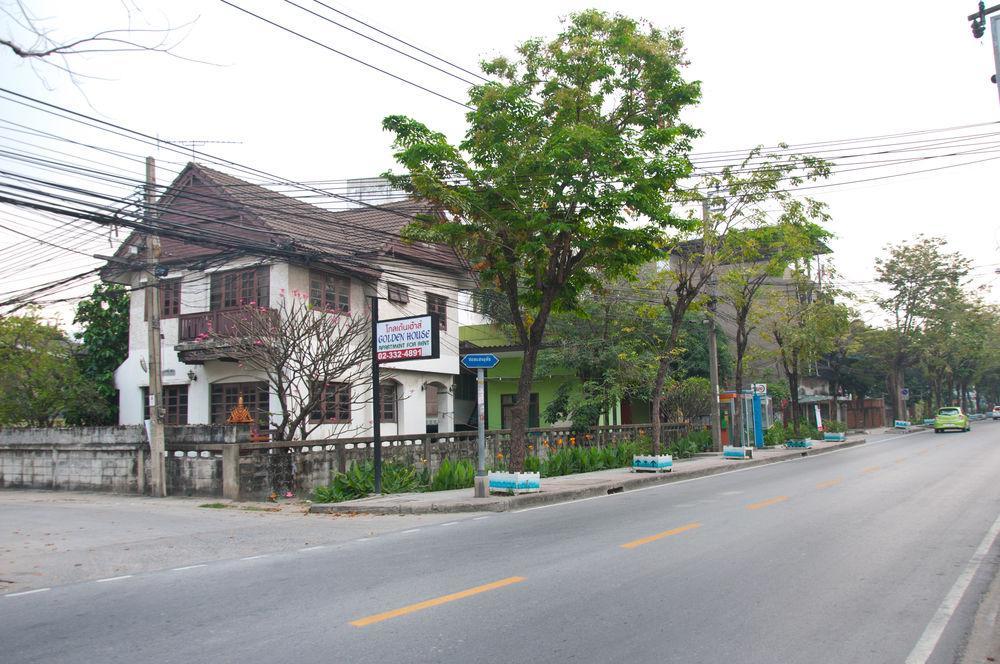 Golden House @ On-Nut Station Motel Banguecoque Exterior foto