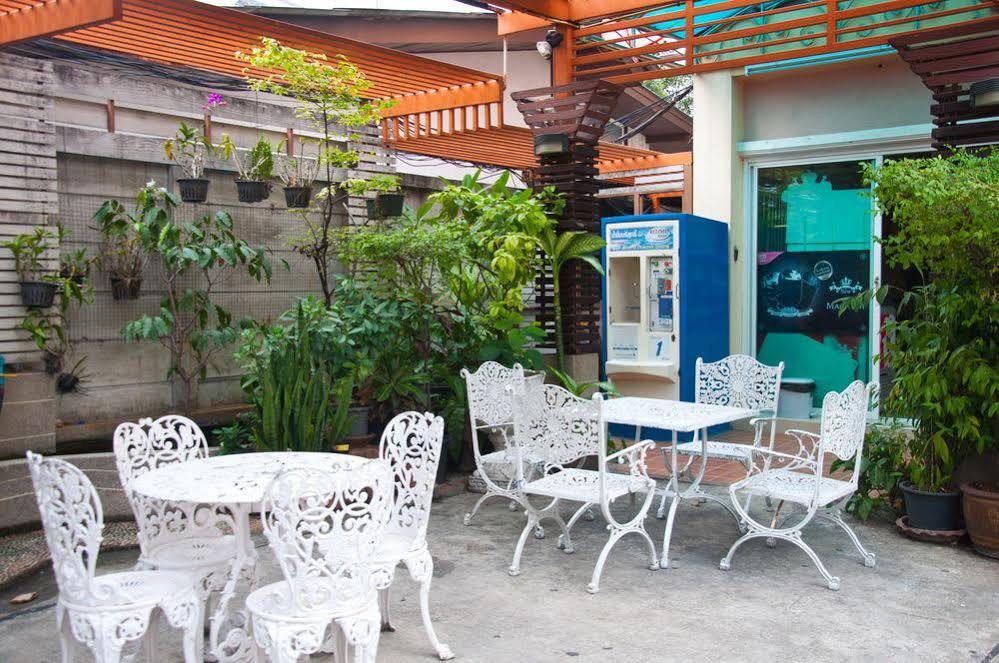 Golden House @ On-Nut Station Motel Banguecoque Exterior foto